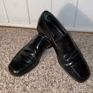 Men’s outstanding Prada black dress shoe size 6